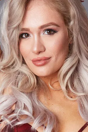 Elizabeth Chihaia photo