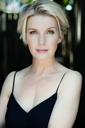 Jacqueline McKenzie photo