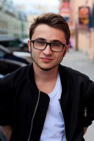 Eldar Dzharakhov photo