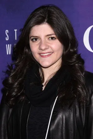 Madeleine Martin photo