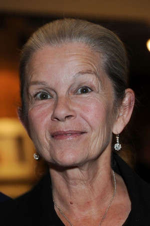 Geneviève Bujold photo