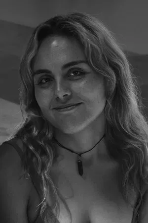 Alejandra Avelar photo