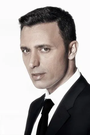 Mustafa Sandal photo