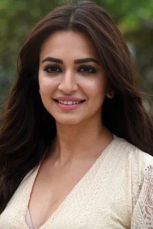 Kriti Kharbanda photo