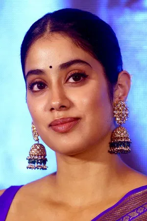 Janhvi Kapoor photo