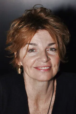 Martha Hackett photo