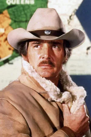 Dennis Weaver photo