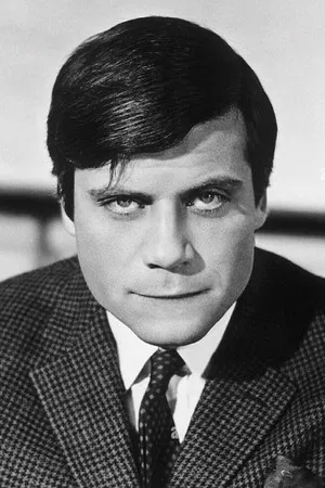Oliver Reed photo