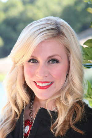 Ashley Eckstein photo