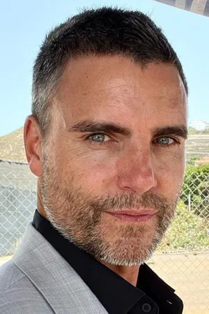 Colin Egglesfield photo