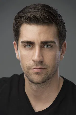 Çağlar Ertuğrul photo