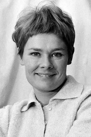 Judi Dench photo