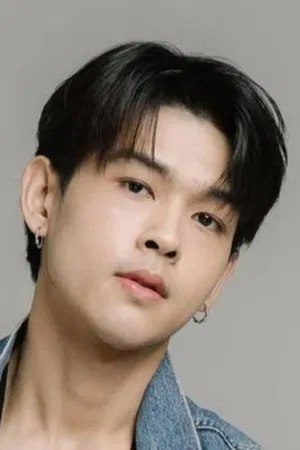 Wanchaloem Parichatboriboon photo