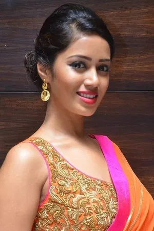 Nivetha Pethuraj photo