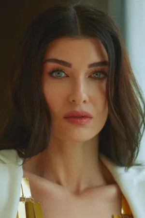 Aslıhan Güner photo