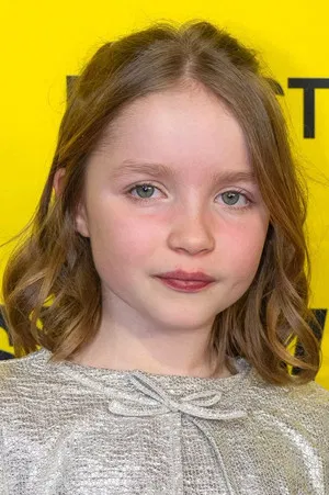 Scarlett Holmes photo