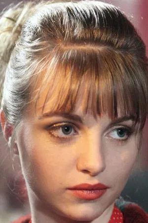 Lou Roy-Lecollinet photo