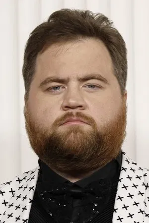 Paul Walter Hauser photo