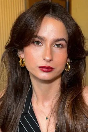 Madeleine Harris photo