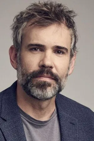 Rossif Sutherland photo