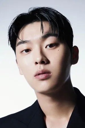 Choi Hyun-wook photo