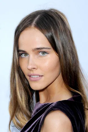 Isabel Lucas photo