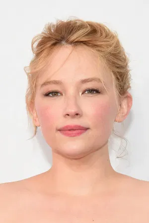 Haley Bennett photo