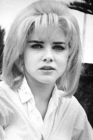 Sue Lyon photo