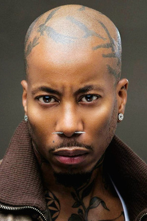 Antino Crowley-Kamenwati photo