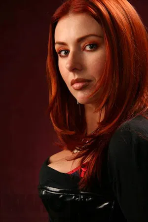 Yanina Bugrova photo