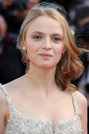 Sara Forestier photo