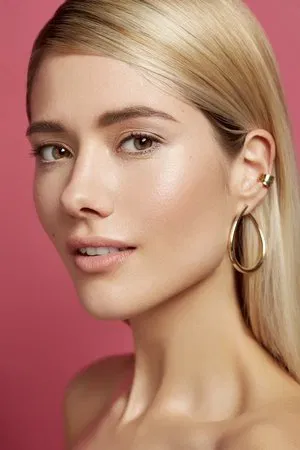 Yuliya Parshuta photo