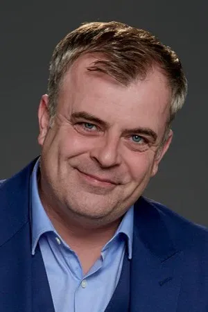 Simon Gregson photo
