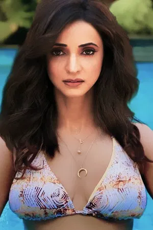 Sanaya Irani photo
