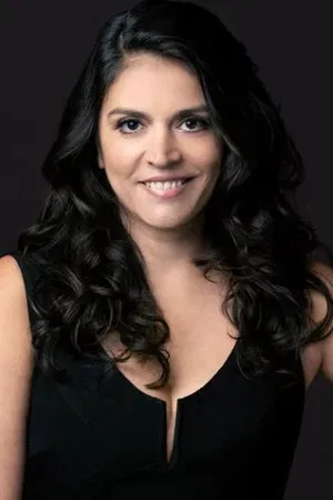Cecily Strong photo