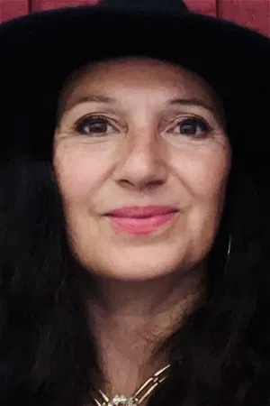 Yasmin Elvira Steenholdt photo