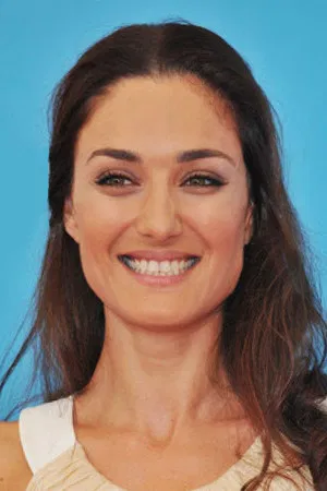 Başak Köklükaya photo