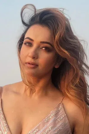 Koushani Mukherjee photo