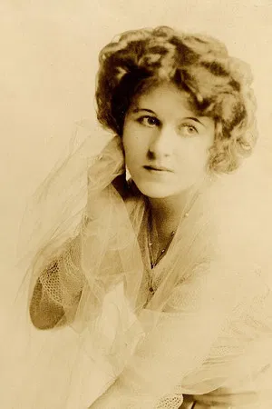 Winifred Kingston photo