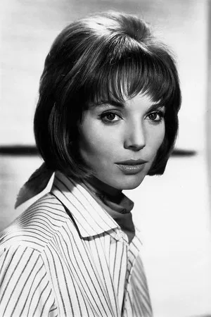 Elsa Martinelli photo