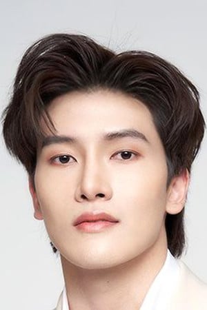 Thapanawat Kaewbumrung photo