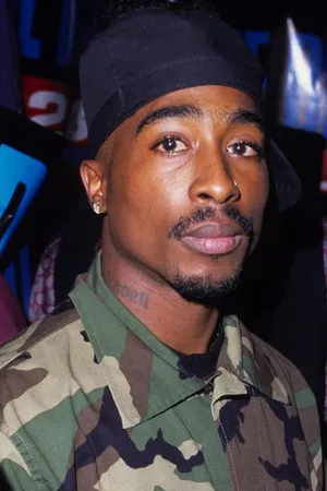 Tupac Shakur photo