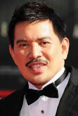 Brillante Mendoza photo