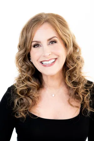 Jodi Benson photo