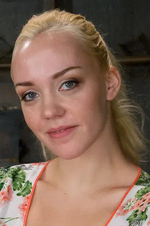 Annette Schwarz photo