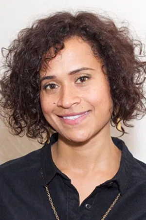 Angel Coulby photo