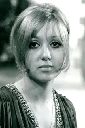 Adrienne Posta photo