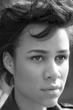 Zawe Ashton photo