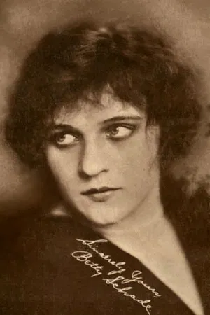 Betty Schade photo