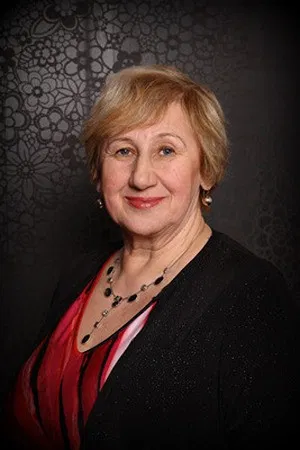 Galina Tikerpuu photo
